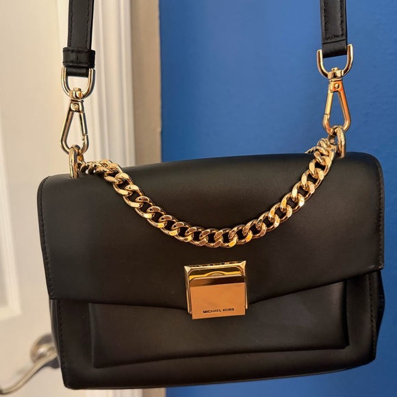 MICHAEL KORS
Lita Medium Leather Crossbody Bag - Picture 4 of 7